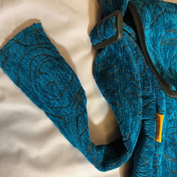 Bright teal handmade cloth shoulder bag - Picture 6 of 7